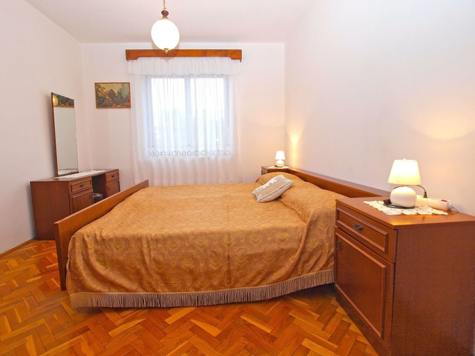 Bedroom 2, Apartment 1210, Medulin