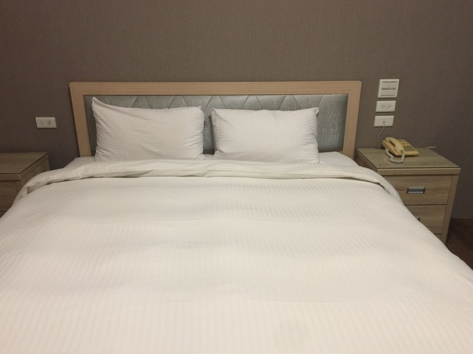 Bedroom 3, Huang Tai Hotel, Yilan