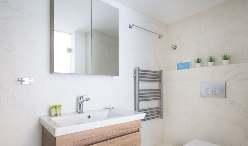 Bathroom, 57m² homm Fancy Koukaki Lodge, Attica