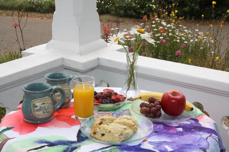 Food & Drinks, Joshua Grindle Inn, Mendocino