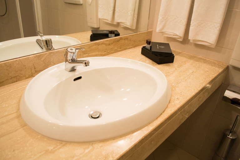 Bathroom 3, Comtes de Challant, Aosta