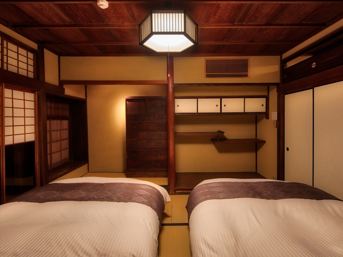 Bedroom 3, Kanade ShijoShinmachi, Kyoto