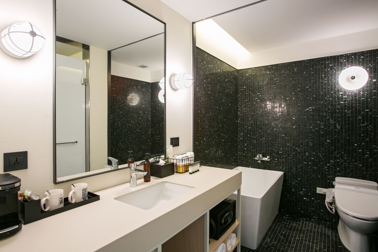 Bathroom 4, amba Taipei Zhongshan, Taipei City