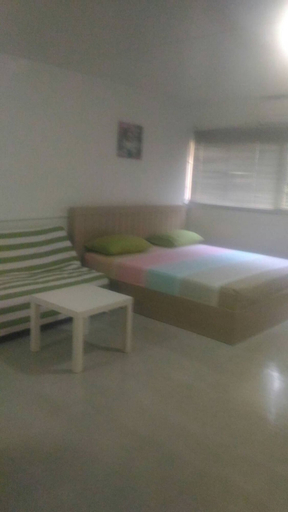 Airport Transfer Bangkok apartment, Pak Kret
