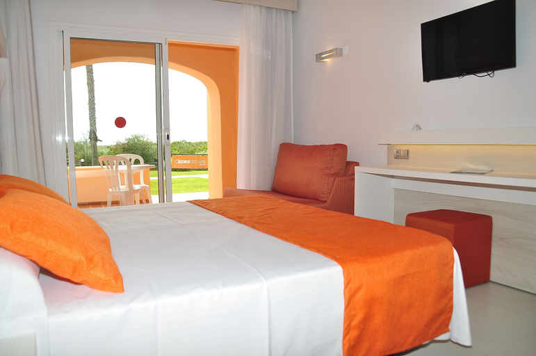 Bedroom 3, Arenas de Son Bou, Baleares