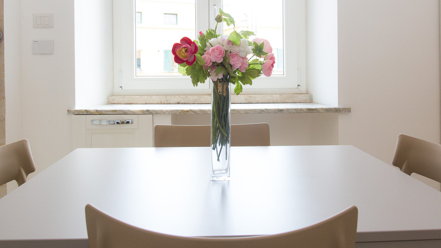 In-room dining 3, Rental in Rome Taurasia, Roma
