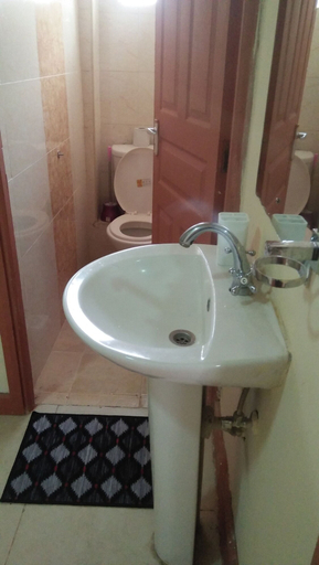 Bathroom, Lewisky homestays and tours, Mavoko