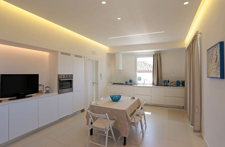 Others 5, Appartamento Agamennone, Ragusa