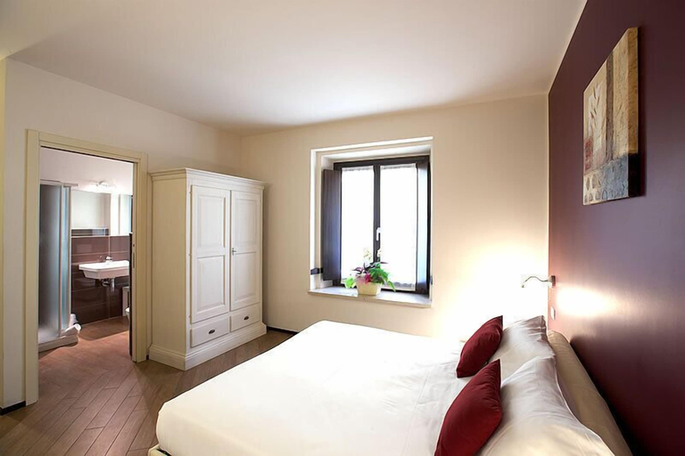 Bedroom 5, Hotel Leon D'Oro, Mantua