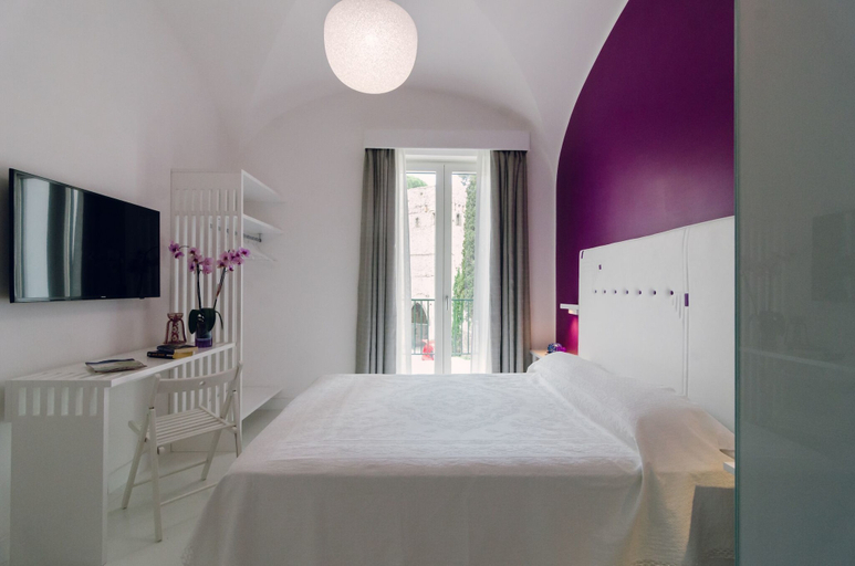 Bedroom 3, Ravello In, Salerno