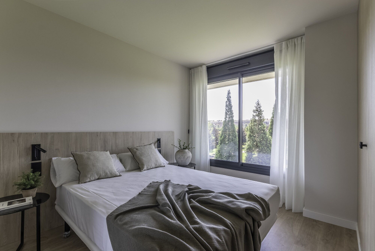 Bedroom 3, Líbere Pamplona Yamaguchi, Navarra