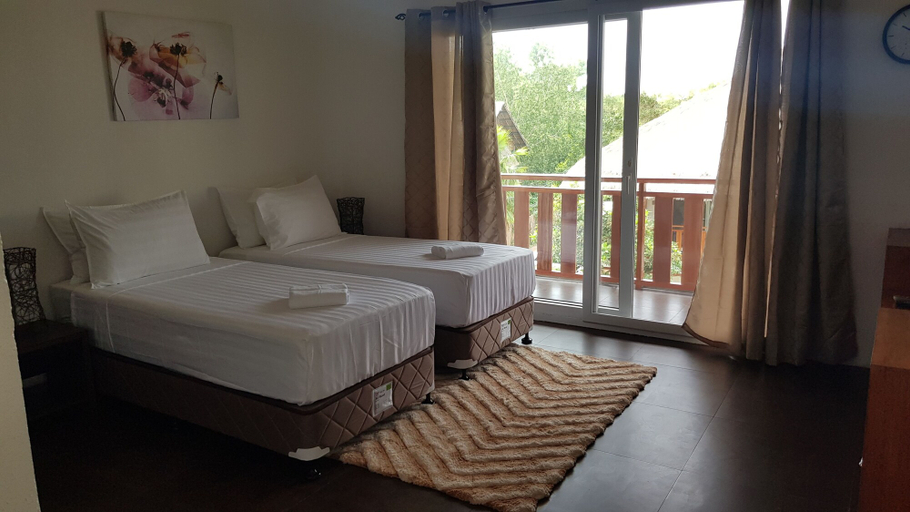 Bedroom 3, Scent of Green Papaya Resort, Panglao