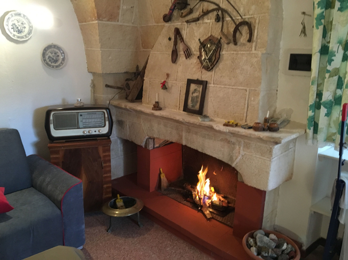 Others 5, Carbone Country House, Brindisi