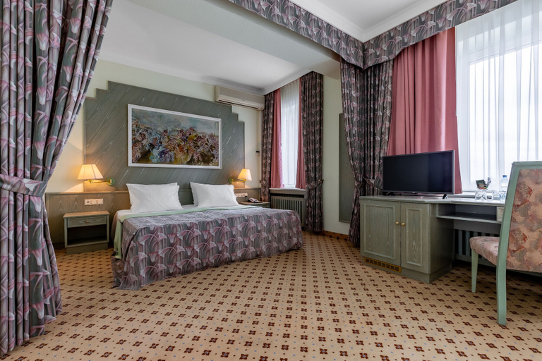 Bedroom 3, Natsionalny Hotel, Pechers'kyi