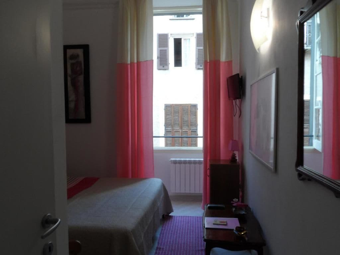 Bedroom 4, Palazzo Barli, Imperia