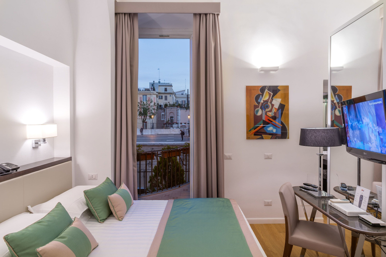 Bedroom 4, Les Diamants Spanish Steps Suite, Rome
