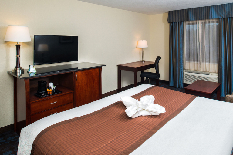 Bedroom 3, Best Western Plus Hollywood/Aventura, Broward
