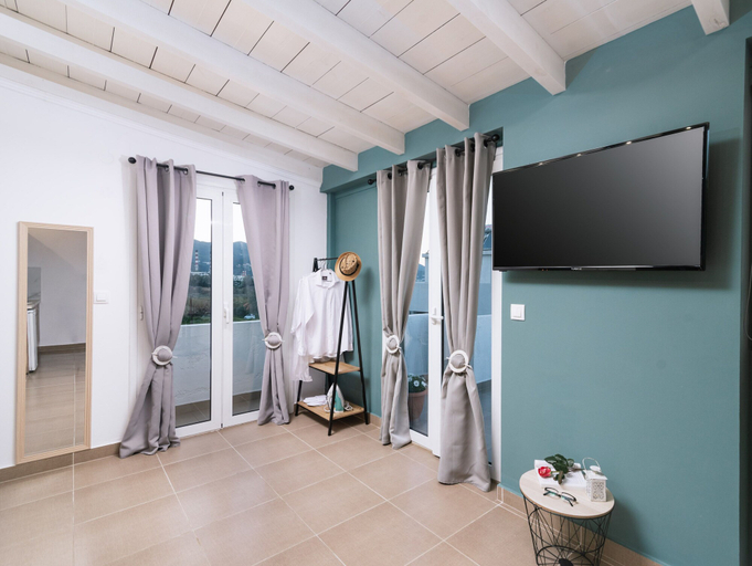 Bedroom 2, Ermis Luxury Suites & Apartments, Crete
