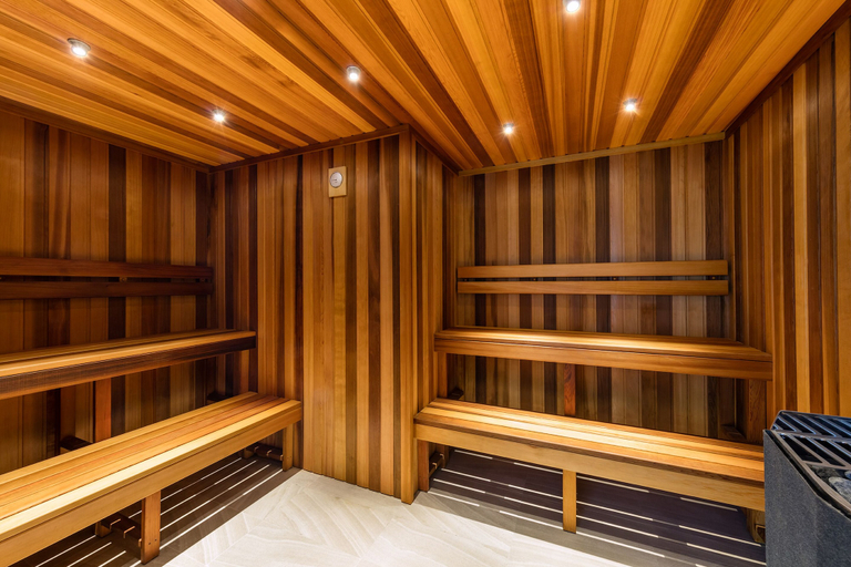 Sport & Beauty 3, Meriton Suites Kent Street, Sydney, Sydney