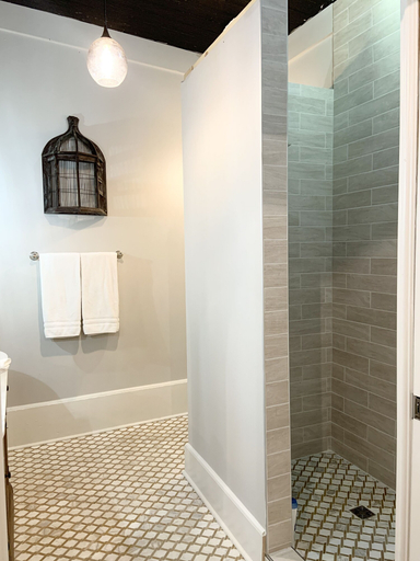 Bathroom 4, Remedies Inn, Monroe