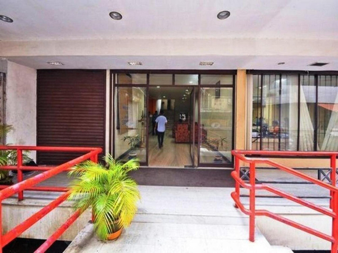 Exterior & Views 2, Hotel Srinivas, Ernakulam
