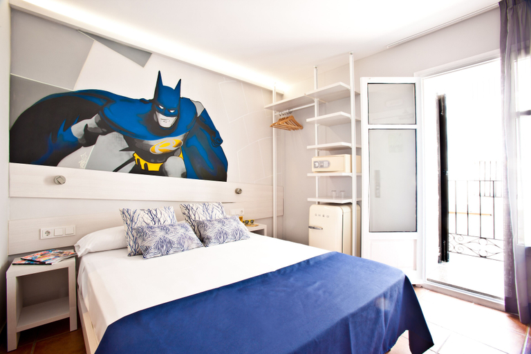 Bedroom 5, Ryans Pocket, Baleares