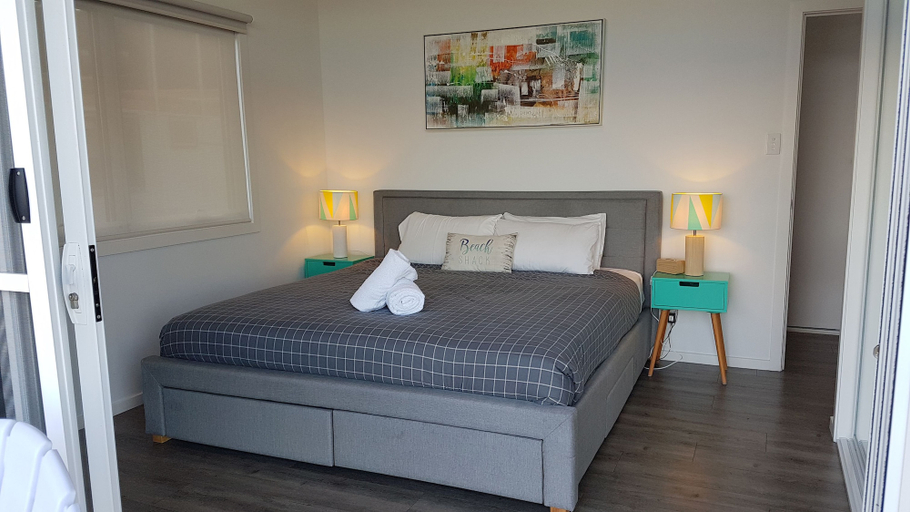 Bedroom 3, Primrose Sands Panorama, Sorell