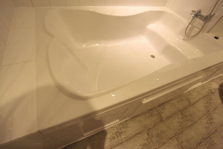 Bathroom 4, Soma Hotel, Nam