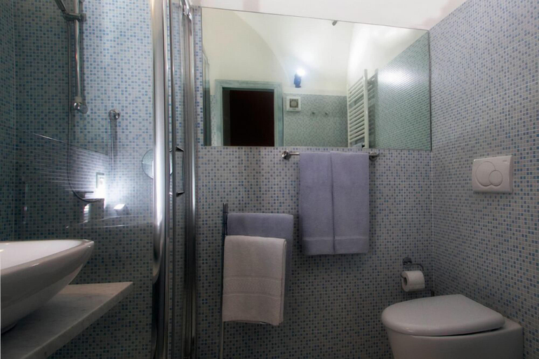 Bathroom 5, La Casa Di Alessia, Genova