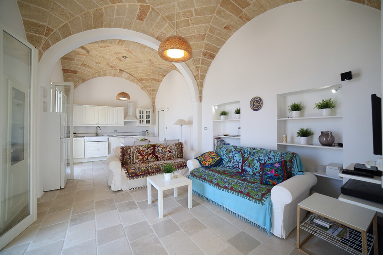 Others 5, VersoSud - Villetta Pescoluse 47, Lecce