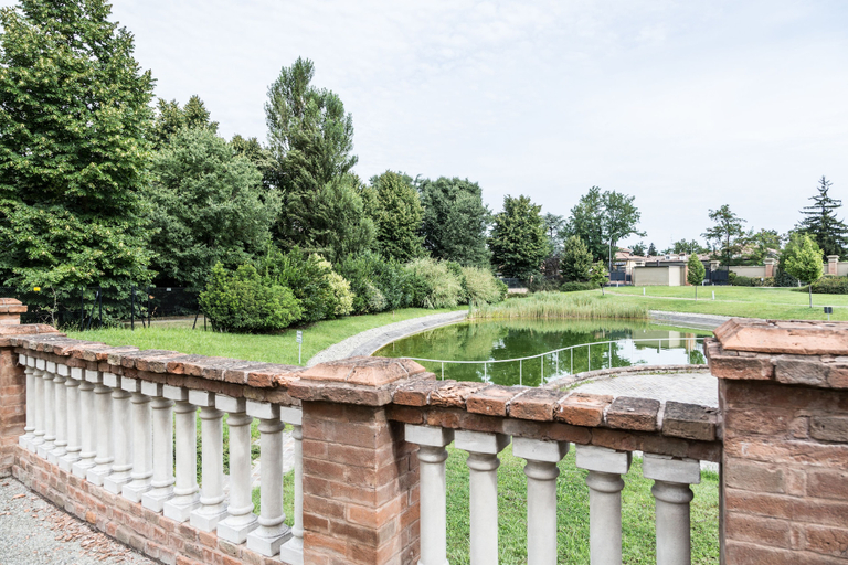 Others 5, Suite Villa Ida, Modena