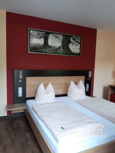 Bedroom 3, Hotel & Restaurant La Baia, Cochem-Zell