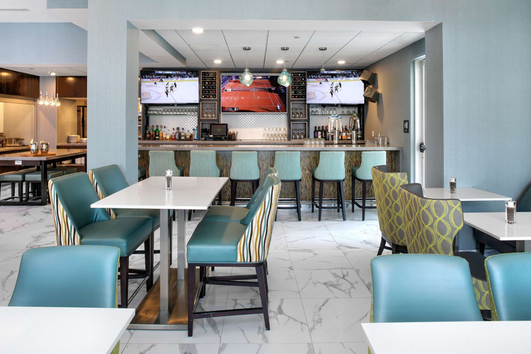 Food & Drinks 5, Hilton Garden Inn Halifax Airport, Halifax