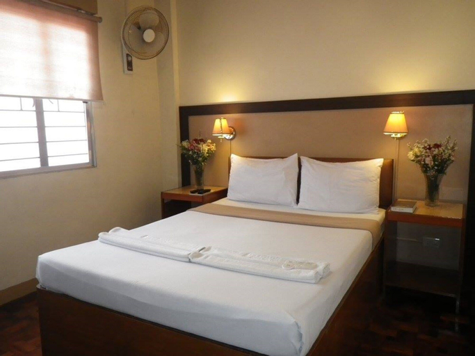 Bedroom 3, Baguio Holiday Villas, Baguio City