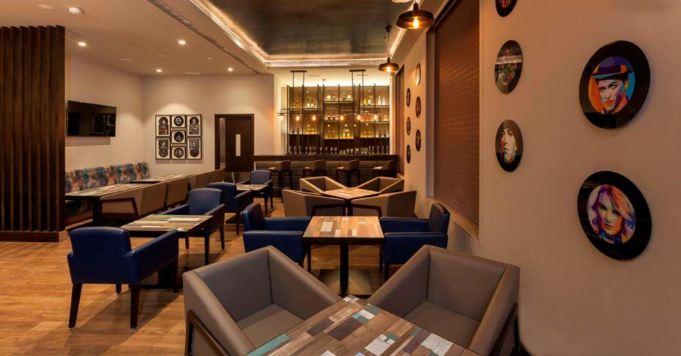 Food & Drinks 5, Lemon Tree Hotel Lucknow, Lucknow