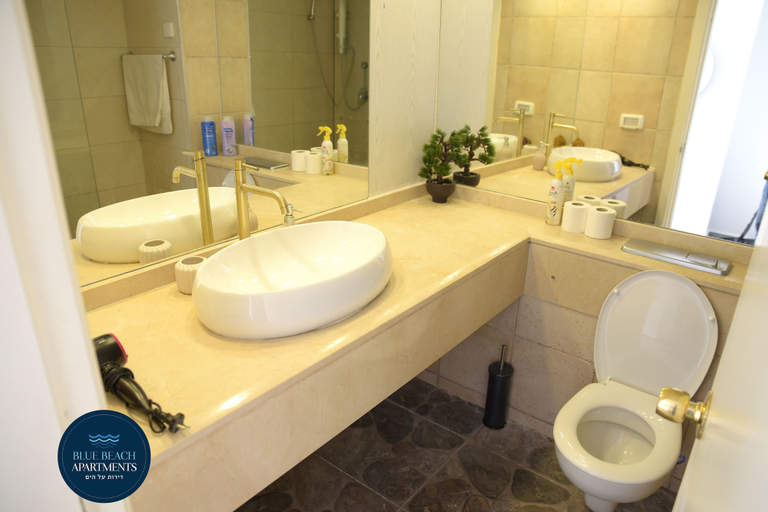 Bathroom 3, Spacious Sea View Apartment