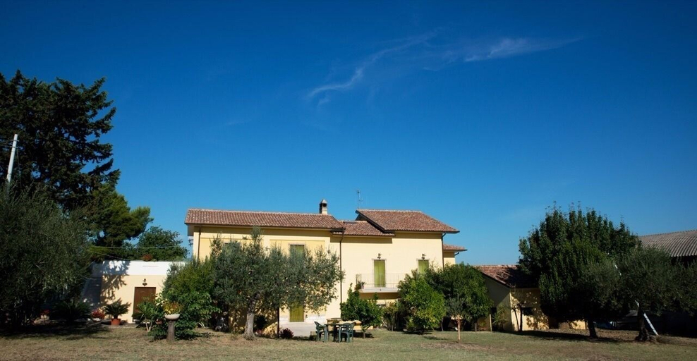 Exterior & Views 2, Agriturismo Il Casolare Di Nonno Mario, Pescara