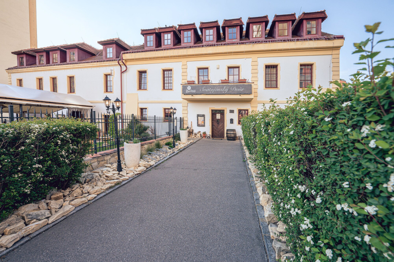 Exterior & Views 2, Hotel Svatojansky Dvur, Praha 8