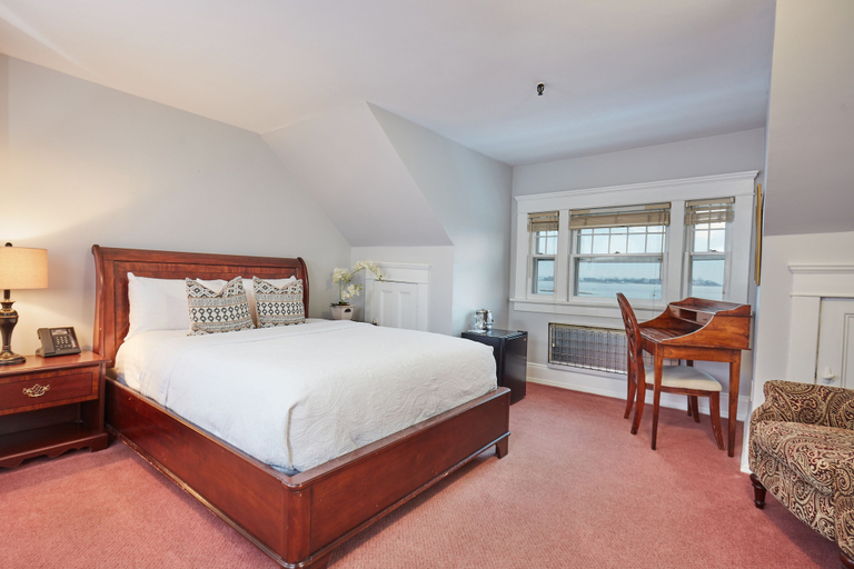 Bedroom 2, Inn at Longshore, Fairfield