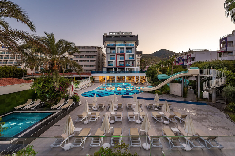 Sport & Beauty 2, White City Beach - Adults Only, Alanya