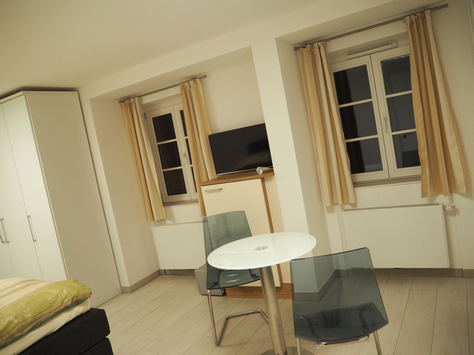Bedroom 3, Hotel Havana, Mainz