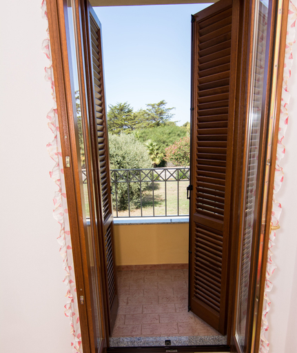 Others 4, Casa Grongo, Sassari