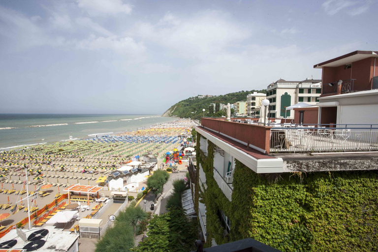 Exterior & Views 2, Hotel Giovanna Regina, Pesaro E Urbino