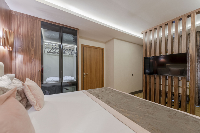Bedroom 3, Sealife Royal, Antalya
