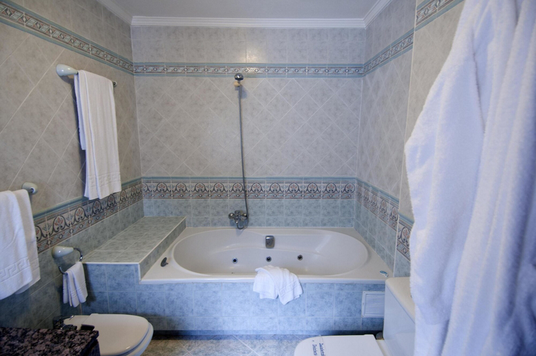 Bathroom 5, Hotel El Refugio de Juanar, Málaga
