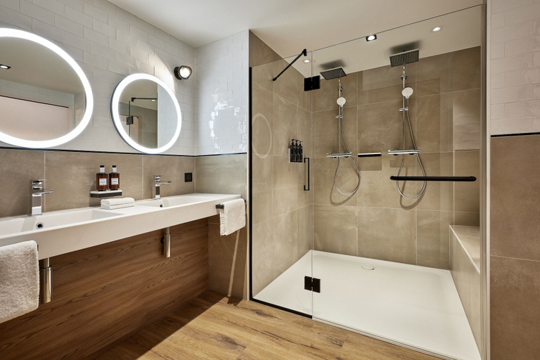 Bathroom 3, Residence Inn by Marriott Strasbourg, Bas-Rhin