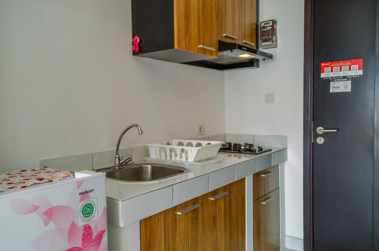 Others 5, Compact and Modern Studio Room at Casa De Parco Apartment, Tangerang