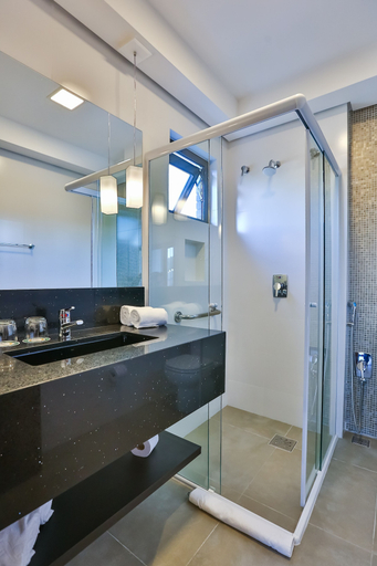 Bathroom 4, Quality Hotel Blumenau, Blumenau