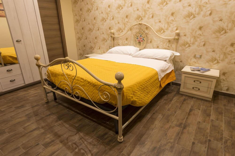 Bedroom 2, Dimora Delle Grotte, Bari