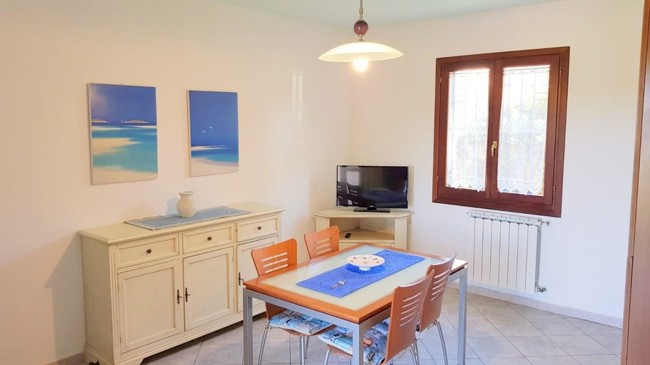 Others 4, Apartment Budoni Centro I, Nuoro